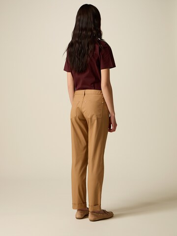regular Pantaloni di oltre in marrone