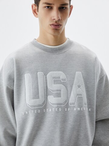 Sweat-shirt Pull&Bear en gris