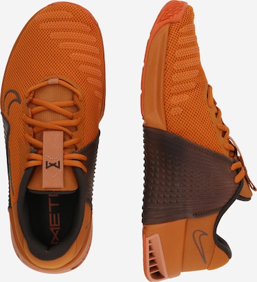 Pantofi sport 'Metcon 9' de la NIKE pe portocaliu