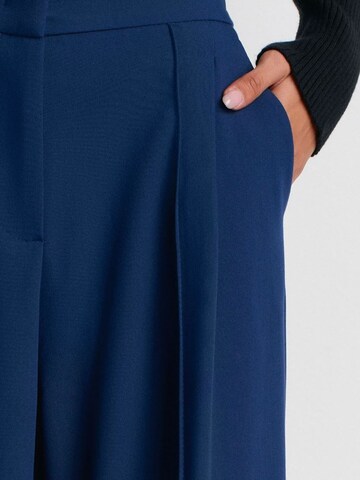 Wide leg Pantaloni di Dilvin in blu