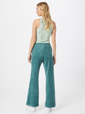 WEEKDAY Boot cut Pants 'Roxanna' in Green