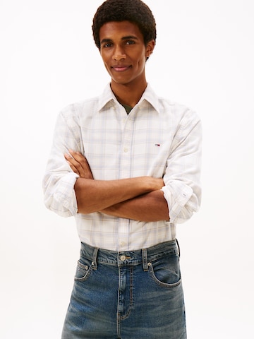 balta Tommy Jeans Patogus modelis Marškiniai: priekis