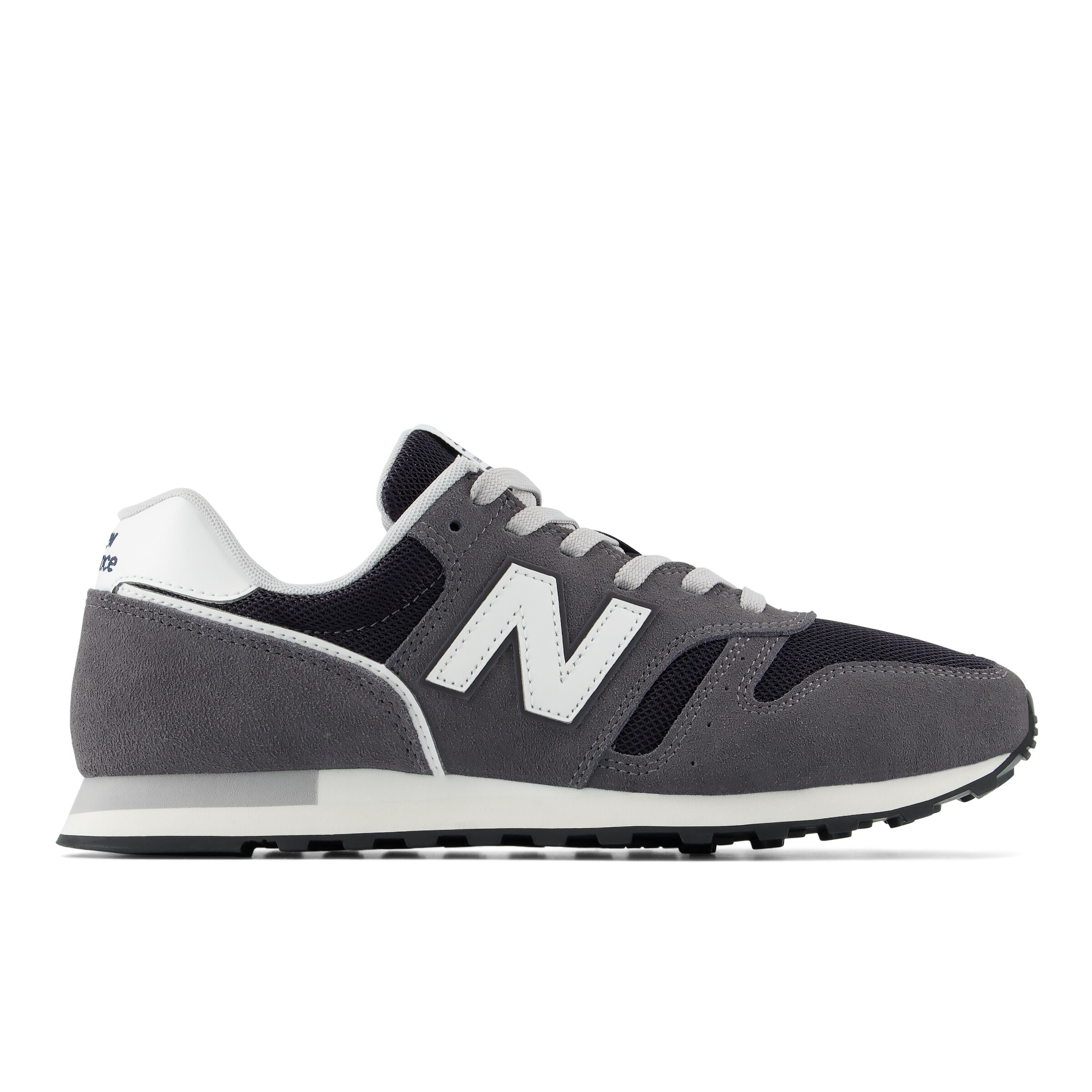 new balance Sneakers in Grey
