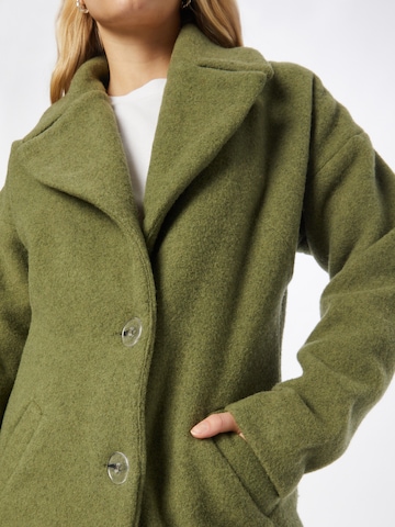 KAN Between-Seasons Coat in Green