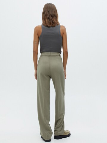 Regular Pantalon à plis Pull&Bear en beige