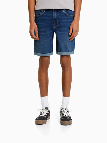 Bershka Regular Shorts in Blau: predná strana