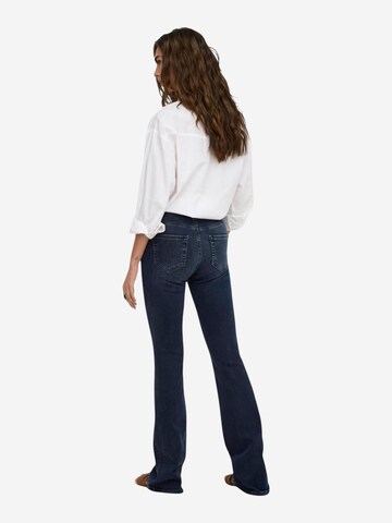Wide leg Jeans 'ONLBLUSH MID FLARED DNM REA409 NOOS 15233833' di ONLY in blu