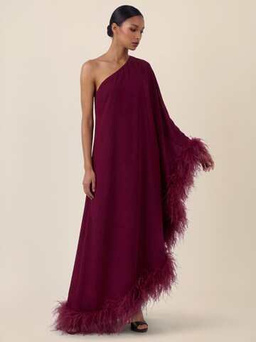 APART Evening Dress in Red