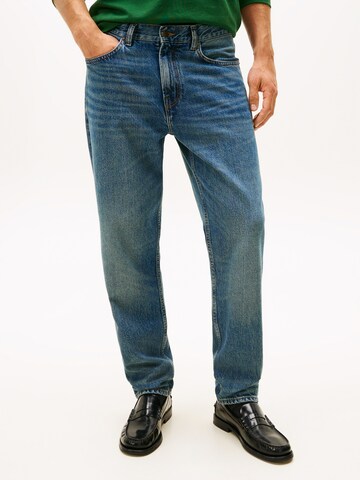 Tapered Jeans de la TOMMY HILFIGER pe albastru: față