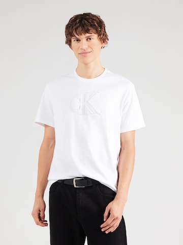 T-Shirt Calvin Klein Jeans en blanc : devant