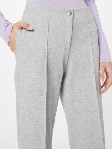 BRAX Loose fit Pleated Pants 'MAINE' in Grey