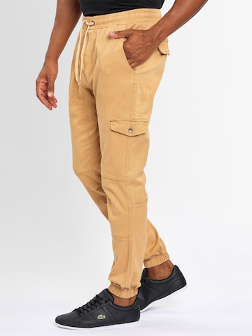 Alessandro Salvarini Tapered Cargo trousers in Beige