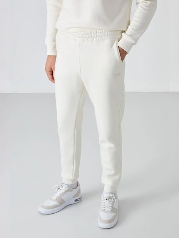 Tommy Life Joggingpak in Wit