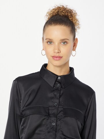 Monki Blouse in Zwart