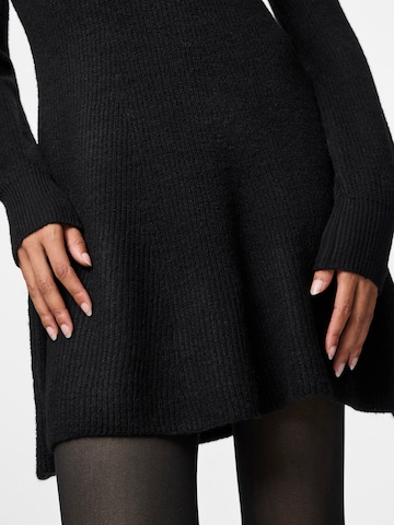 PIECES - Vestido de punto 'PCRYDIA' en negro