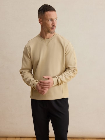 DAN FOX APPAREL Mikina 'Nikolai' – béžová: přední strana