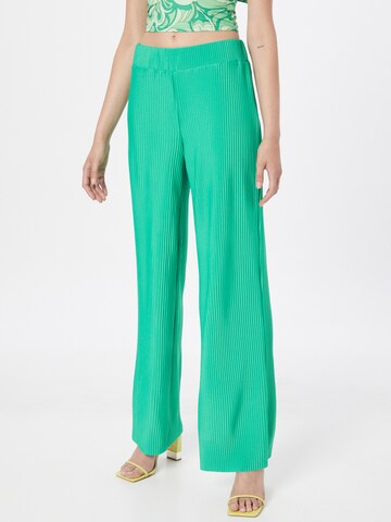 Loosefit Pantalon Cotton On en vert : devant