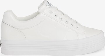 Baskets basses Calvin Klein Jeans en blanc