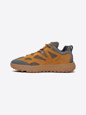 Baskets basses TIMBERLAND en marron