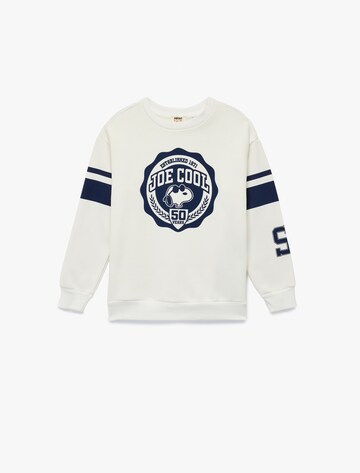 Koton Sweatshirt in White: front