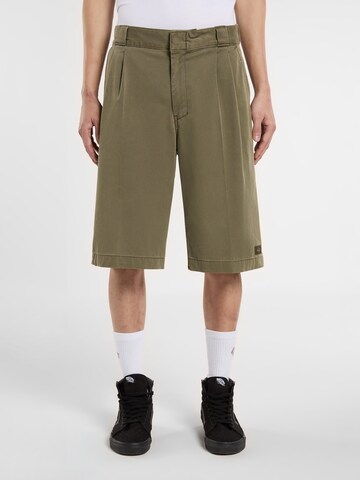 DICKIES Loose fit Trousers with creases 'Unionville' in Green: front