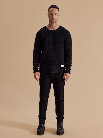 DAN FOX APPAREL Pullover 'Jonte' in Schwarz