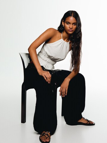 Haut Bershka en blanc : devant