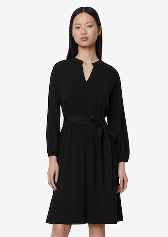 Rochie de la Marc O'Polo pe negru: față