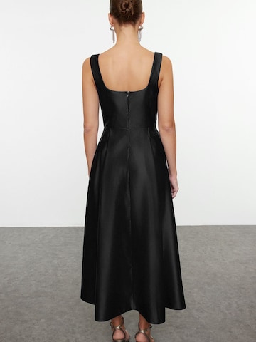 Robe Trendyol en noir