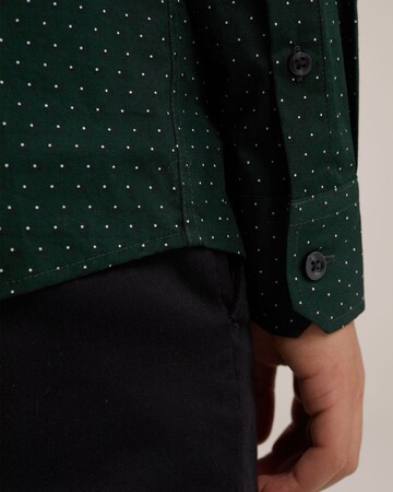 WE Fashion Regular fit Button Up Shirt in Green