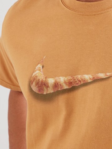 Nike Sportswear Bluser & t-shirts i brun