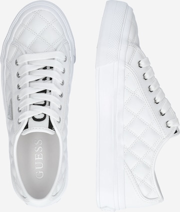 GUESS Sneaker 'Jelexa  2' in Weiß