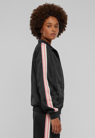 Urban Classics Between-season jacket in Black