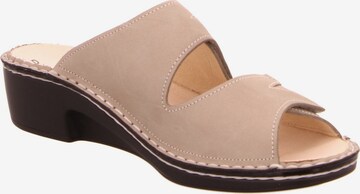 Finn Comfort Mules in Beige