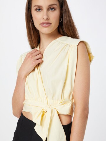 Chemisier 'Kelly' Gina Tricot en jaune