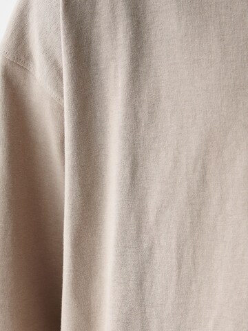 Bershka T-Shirt in Grau