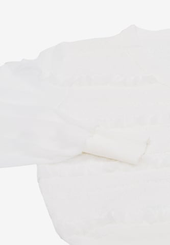 carato Strickjacke in Weiß