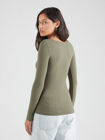 Lee Μπλουζάκι 'LS BOAT NECK TEE' σε πράσινο