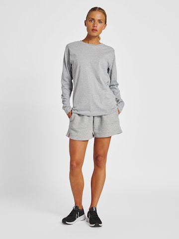 Hummel Performance Shirt in Grey