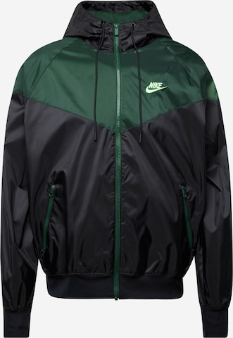 Nike Sportswear Prehodna jakna 'Heritage Essentials' | črna barva: sprednja stran