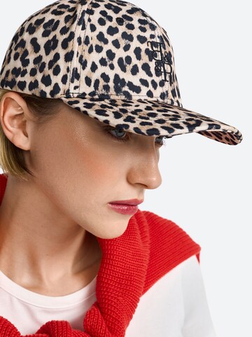 Rich & Royal Cap in Beige