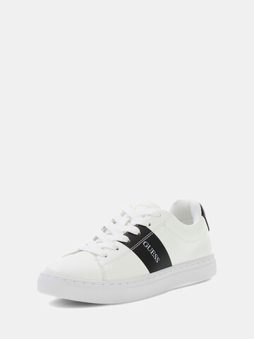 GUESS Sneakers in White