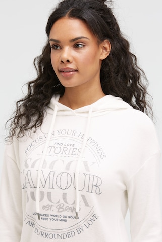 Soccx Hoodie aus Flauschstrick mit Glitzer-Print in Weiß