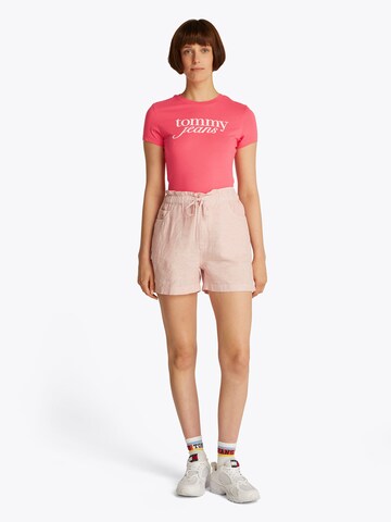 Tommy Jeans Koszulka 'ESSENTIAL' w kolorze czerwony