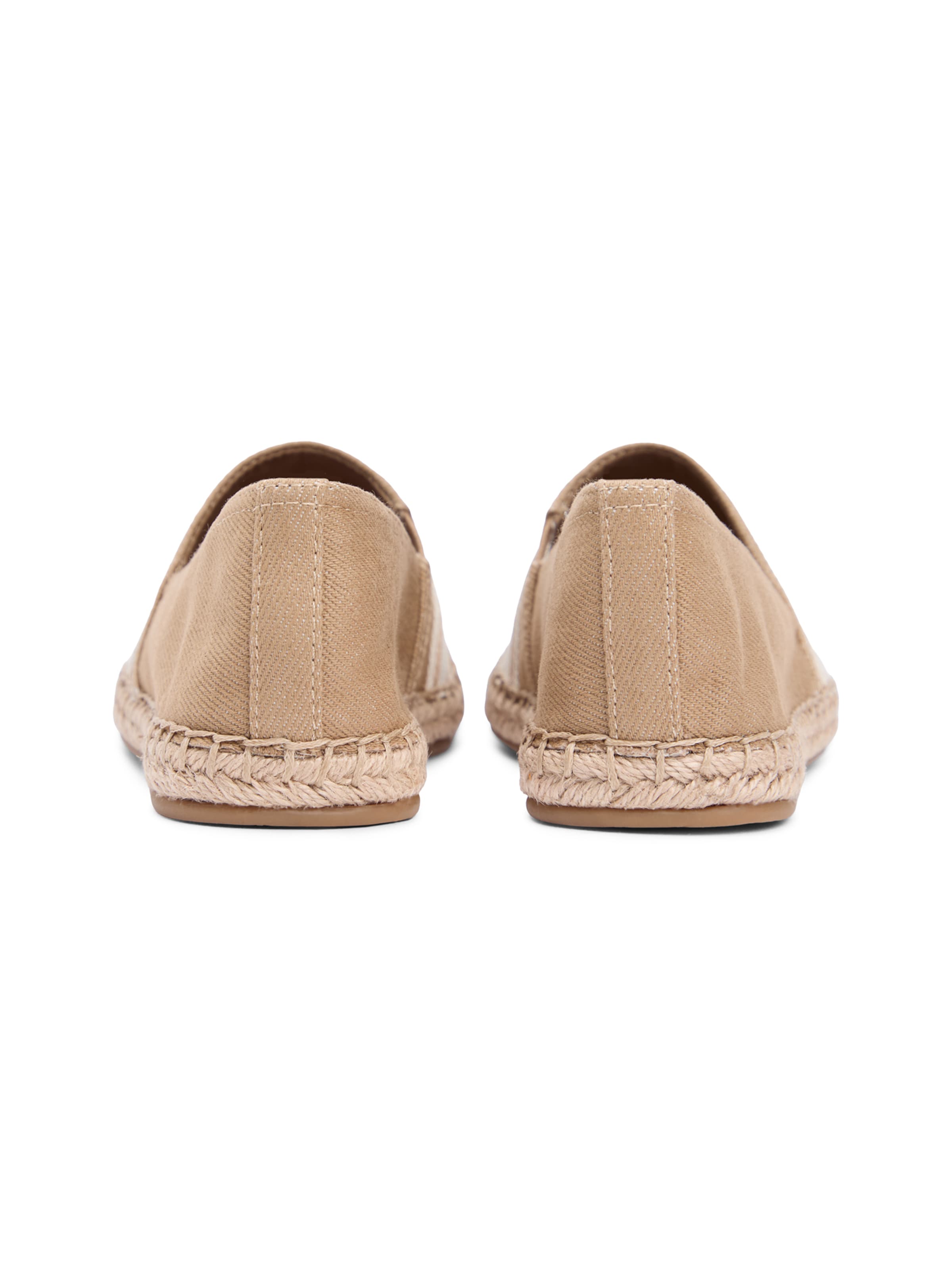 TOMMY HILFIGER Espadrilles - barna