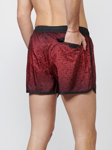 KOROSHI Badeshorts in Rot