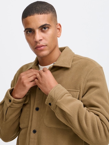 BLEND - Chaqueta de entretiempo en marrón