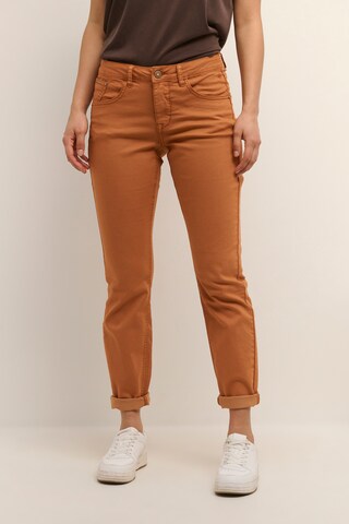 Coupe slim Jean 'Lotte' Cream en marron : devant