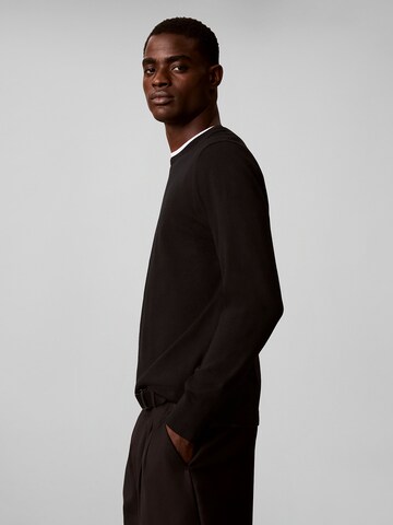 Calvin Klein Regular Pullover in Schwarz