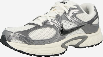 Nike Sportswear Låg sneaker 'V5 RNR' i grå: framsida